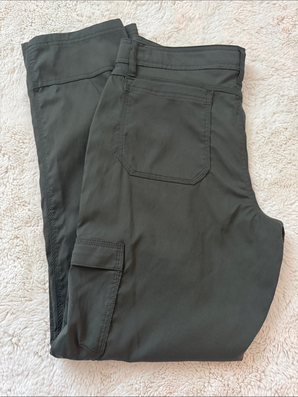 Prana Men's Tech Pants - Cargo in Olive